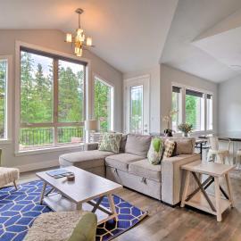 3 Mi to Ski Resort: Hot Tub Haven in Breckenridge!
