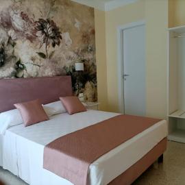Guest House Train Station Venice - Atika & Atif, hotell i Mestre