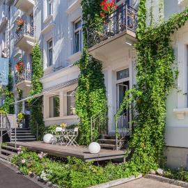 Alma Hotel - Boutique hideaway by the lake with rooftop and ladies-only wellness، فندق في زيورخ