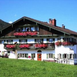 Bräulerhof, viešbutis mieste Baijerišas-Gmainas