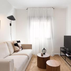 Urban Chill Apartments by Olala Homes, hotel in Hospitalet de Llobregat