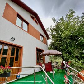 Casa Camelia, хотел в Нехою