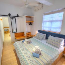 Eco-friendly & spacious 1bedroom townhouse PCUT1-1, hotel in Il-Gżira