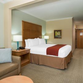 Holiday Inn Express & Suites Santa Clara - Silicon Valley by IHG, hotel v mestu Santa Clara