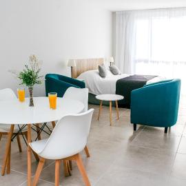Ramada Residences by Wyndham Puerto Madryn CQ Mitre, hotelli kohteessa Puerto Madryn