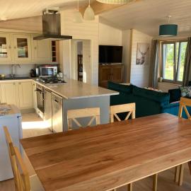 Stag Lodge School House Farm, hotel a Leighton