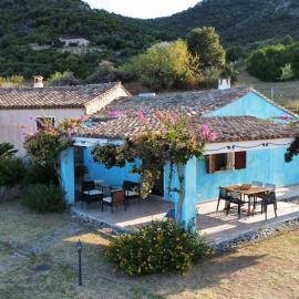 La casetta celeste, hotell i Tertenìa