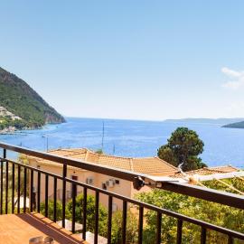 Apagio Apartments, hotel in Mikros Gialos