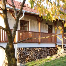 Erdőszéli Vendégház - Mátraszentimre, hotel in Mátraszentimre