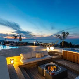 Mageia Exclusive Residence - Twin Villas & Sports Facilities by etouri