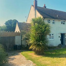 Sea Bean 2 Bedroom House Manorbier Tenby Pet Friendly