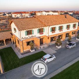 ANTICA RESIDENZA TOSCANA, hotel i Dumbrăviţa