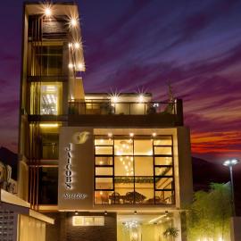 Jai-cob’s Suites, hotel u gradu Koron