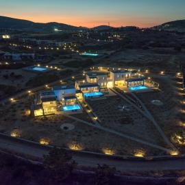 Villa Ramus Paros, hotel en Isterni