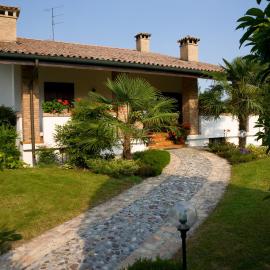 Ca' Livenza, hotel Sacilében