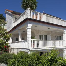 Villa Katarina - private Pool 80m from beach
