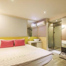 Cube Hotel