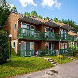 Chalets Condos sur le Fjord, hotel LʼAnse-Saint-Jeanban