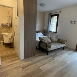 OTB Italia 5 - Monolocale romantico tra Venezia e Treviso con Giardino privato