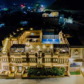 Hotel Grand Khalifa