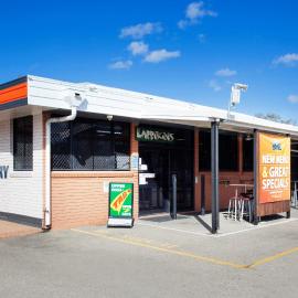 Upper Ross Hotel, hotel em Ross River