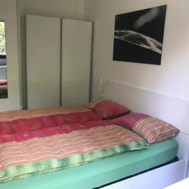 Locarno: camera indipendente in zona residenziale