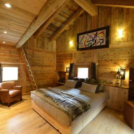 La Maison de Dolphe Chalet de Charme & Art gallery, hotel v destinaci Brusson