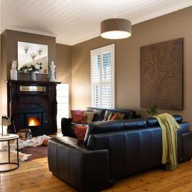 Maple - quaint cottage with fireplace and spa