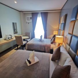 Yes Hotel Pandi Bulacan, hotel em Pandi