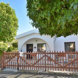 Bay Cottage Beautiful cosy luxury cottage - Beach area، فندق في بيسوري