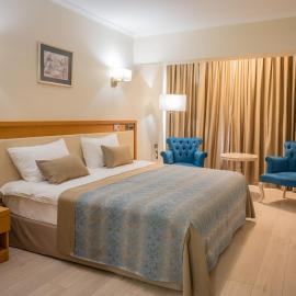 Patalya Lakeside Resort Hotel, hotel em Golbası