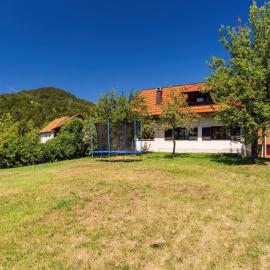 Gorgeous Home In Jablan, hotel in Jablan