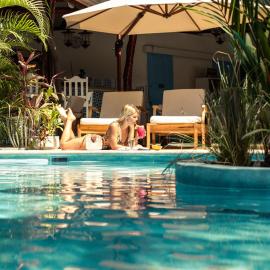Hotel Guiones、ノサラのホテル