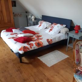 Les Coquelicots, hotell i Saint-Urbain