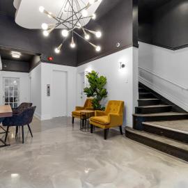 Le Sand & Stone Hotel, hotel v mestu Montréal