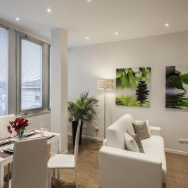 La Farina Apartments: Floransa'da bir otel