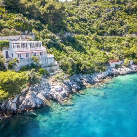 Apartments by the sea Sobra, Mljet - 15993, hotel in Babino Polje