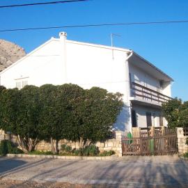 Apartments with parking space Pag - 16016, hotel sa Pag