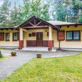 Cozy Home In Pobierowo With Wifi, hotel in Pobierowo