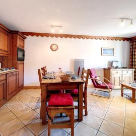 Appartement lumineux près des pistes, balcon, 6 personnes - FR-1-344-837