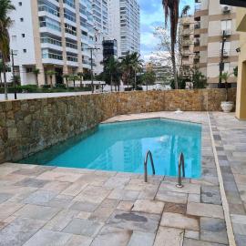 MODERN Apartamentos Enseada Guarujá、グアルジャのホテル