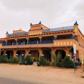 Hotel Restaurant Hollywood Africa, hotel en Aït Ben Haddou