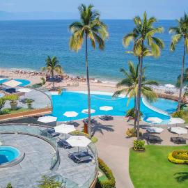 Sunset Plaza Beach Resort Puerto Vallarta All Inclusive, hotelli kohteessa Puerto Vallarta
