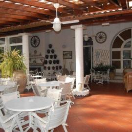 Hotel Villa Augustus, hotel em Lipari