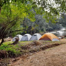 Coorg River Rock Camping, khách sạn ở Madikeri