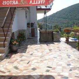 Apartments with parking space Moscenicka Draga - Opatija - 18440, hotel in Mošćenička Draga