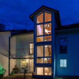 Gästehaus Guggenberger, hotel a Höhenkirchen-Siegertsbrunn