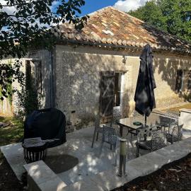 Gîte loustalneve, מלון בBourg-de-Visa