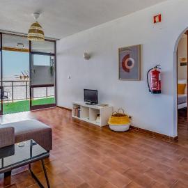 1BDR Apt W Balcony & Pool by LovelyStay, hotel v destinaci Silves