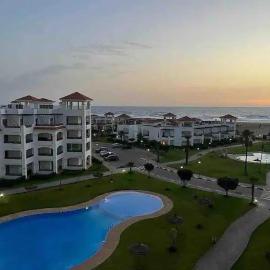 Appartement pied dans l eau à Residence Beralmar, hotel en Asilah